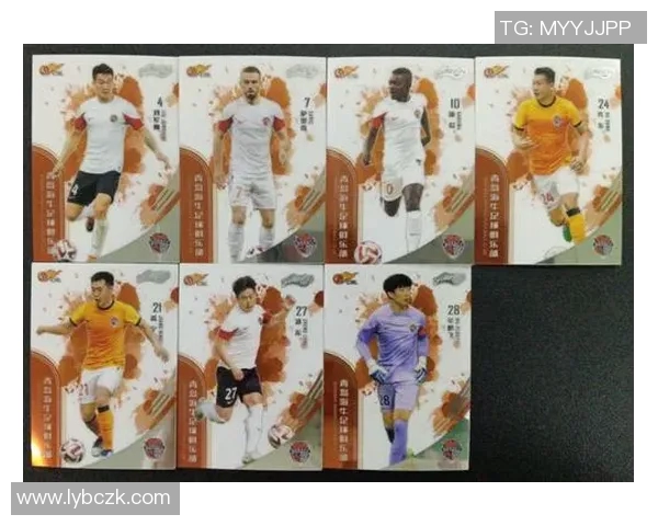 中超足球明星海报展现球场魅力与激情的完美结合