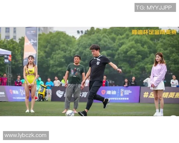 退役后依然闪耀的足球明星们及其精彩人生转型故事 退役后依然闪耀的足球明星们及其精彩人生转型故事